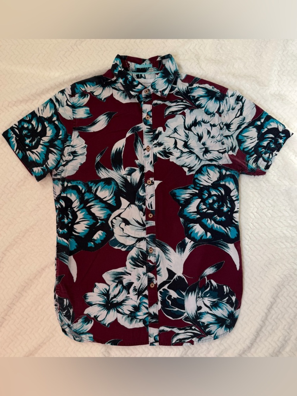 Men's Floral Short-Sleeve Button-Up Shirt - Burgundy/Teal Denim & Flower
